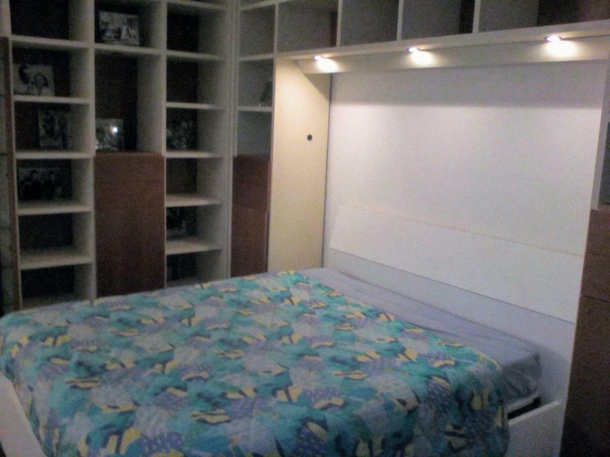 Viadelcipresso12 Appartement Desenzano del Garda Buitenkant foto